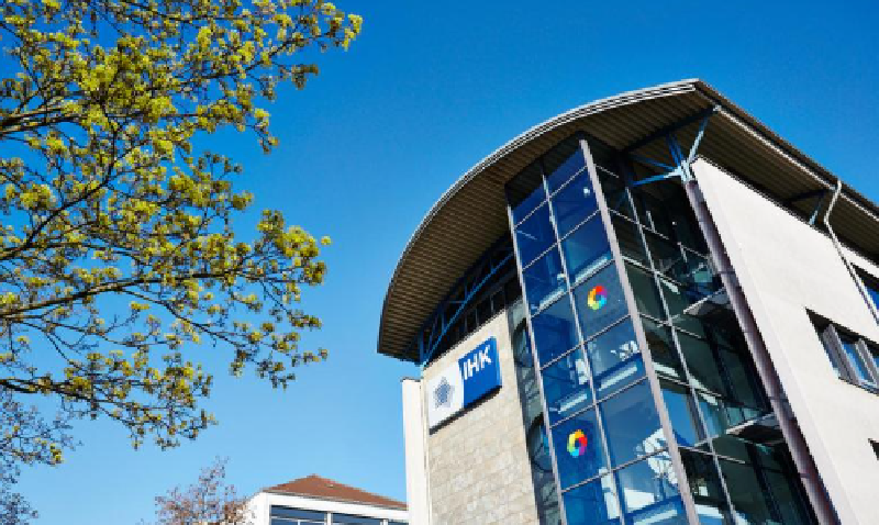 Featured image of post Vortrag IHK Rhein-Main: GenAI - Generative Artificial Intelligence: Text, Bild, Audio - Ein Traum für die Automatisierung?